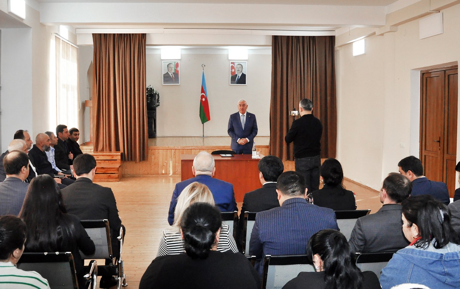 Pirallahı rayonunda səyyar qəbullar davam etdirilir